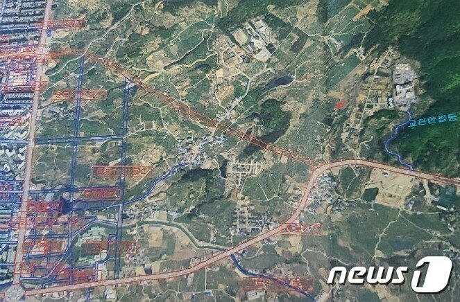 본문 이미지 - 7일 충북 충주 안림지구 도시개발사업 예정지에서 투기 의혹이 제기되며 충주시가 소속 공무원 전수조사에 나서야 한다는 지적이 나오고 있다. 사진은 안림지구 도시개발사업 예정지 구역도.(독자 제공)2021.4.7/ⓒ 뉴스1