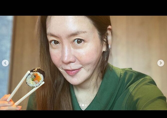 본문 이미지 - 배우 김정은/ 사진=김정은 인스타그램 ⓒ 뉴스1