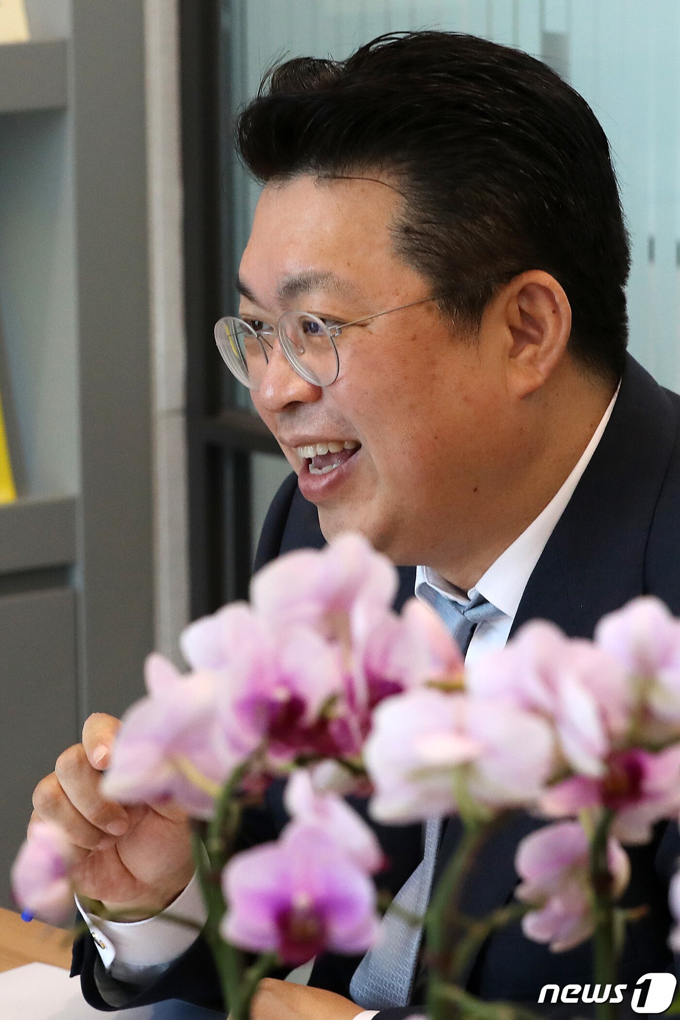 본문 이미지 - 윤지호 이베스트투자증권 센터장이 18일 서울 영등포구 이베스트투자증권에서 뉴스1과 인터뷰를 갖고 있다. 2021.5.18/뉴스1 ⓒ News1 이동해 기자