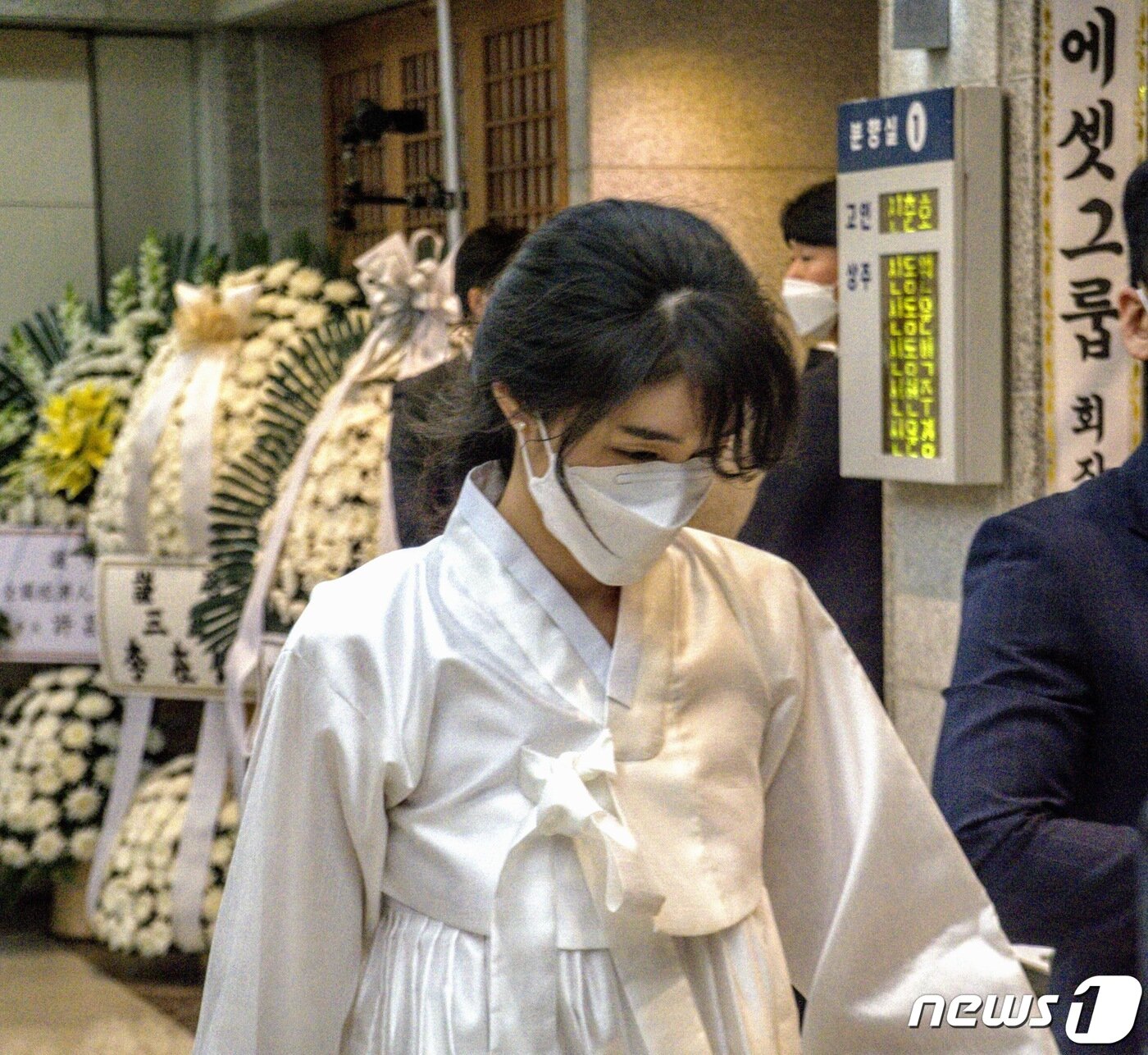 본문 이미지 - 서경배 아모레퍼시픽 그룹 회장 장녀 서민정씨 2021. 3. 29/뉴스1 ⓒ News1 황덕현 기자