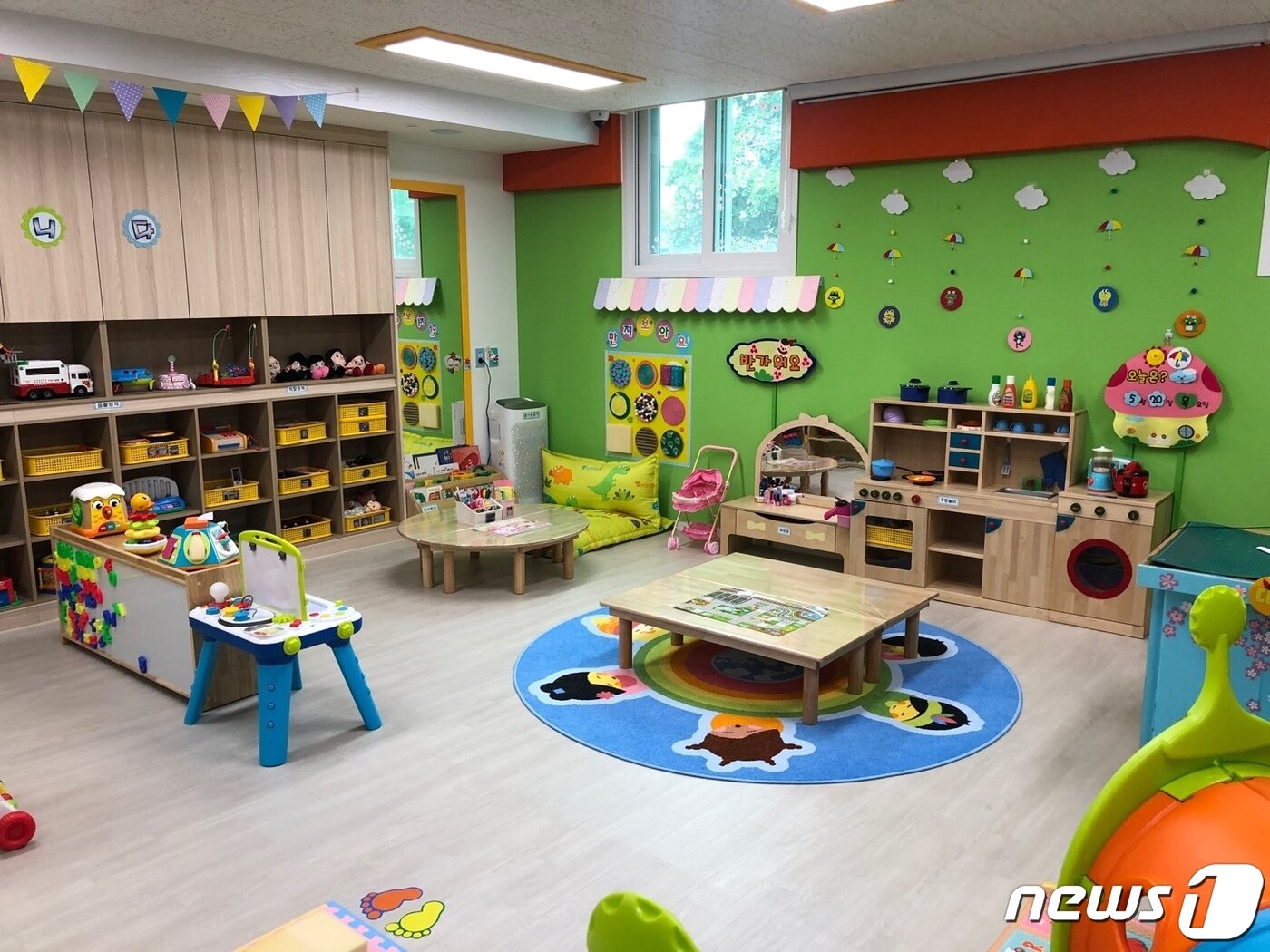 본문 이미지 - 연서시장 내 위치한 아이조아 돌봄나눔터 ⓒ 뉴스1 문대현 기자