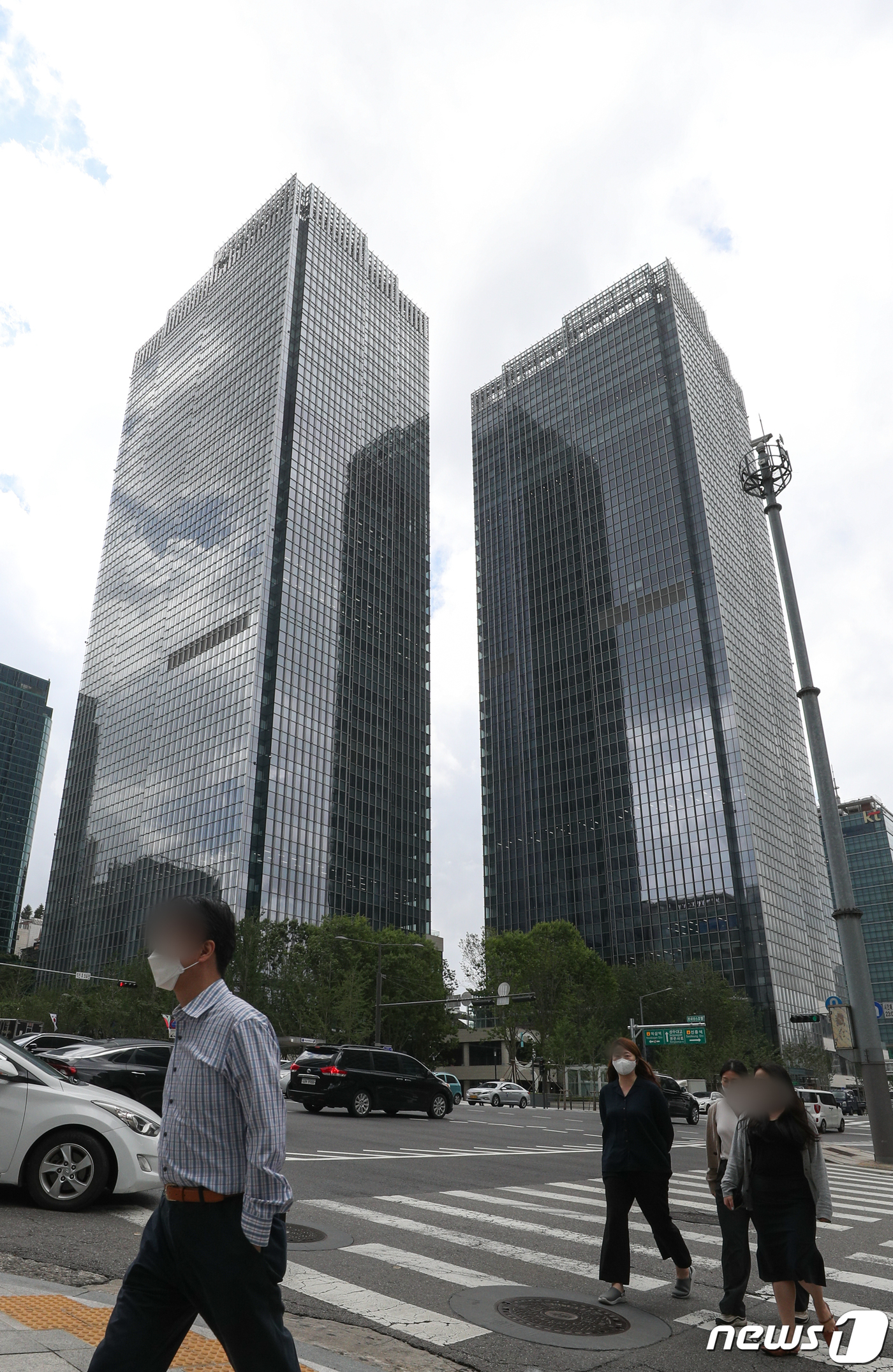 (서울=뉴스1) 성동훈 기자 = 25일 서울 강남구에서 개관한 조선호텔앤리조트 최상급 독자 브랜드 '조선 팰리스'의 첫 호텔인 '조선 팰리스 서울 강남' 모습.조선 팰리스는 254 …