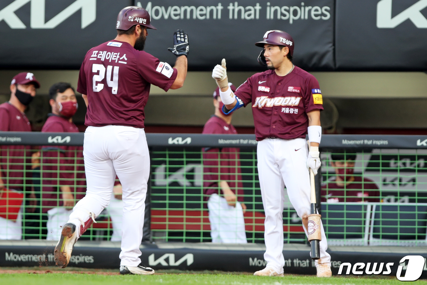 (광주=뉴스1) 황희규 기자 = 27일 오후 광주 북구 광주-기아챔피언스필드에서 열린 '2021 프로야구 신한은행 SOL KBO리그' 키움 히어로즈와 KIA 타이거즈의 경기 2회초 …