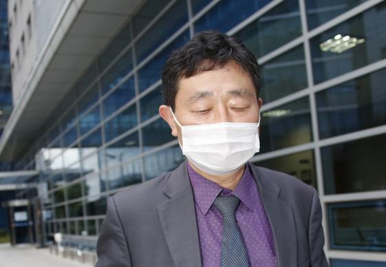 '운동권 대부' 허인회, 청탁·알선 혐의 항소심서 형량 늘었다