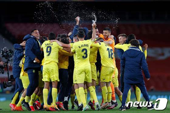 결승에 오른 비야레알 선수들 © AFP=뉴스1