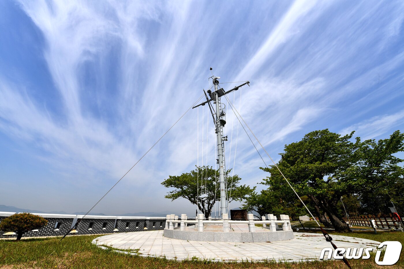 본문 이미지 - 경남 창원시 진해구 해군사관학교에 전시돼 있는 마스트 사진.&#40;해군 제공&#41;ⓒ 뉴스1