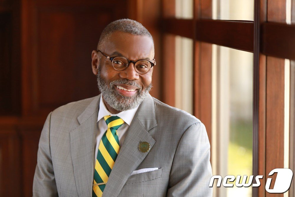 본문 이미지 - 엘프레드 앤서니 핑카드 윌버포스대 총장. (출처=윌버포스대 웹사이트) ⓒ 뉴스1