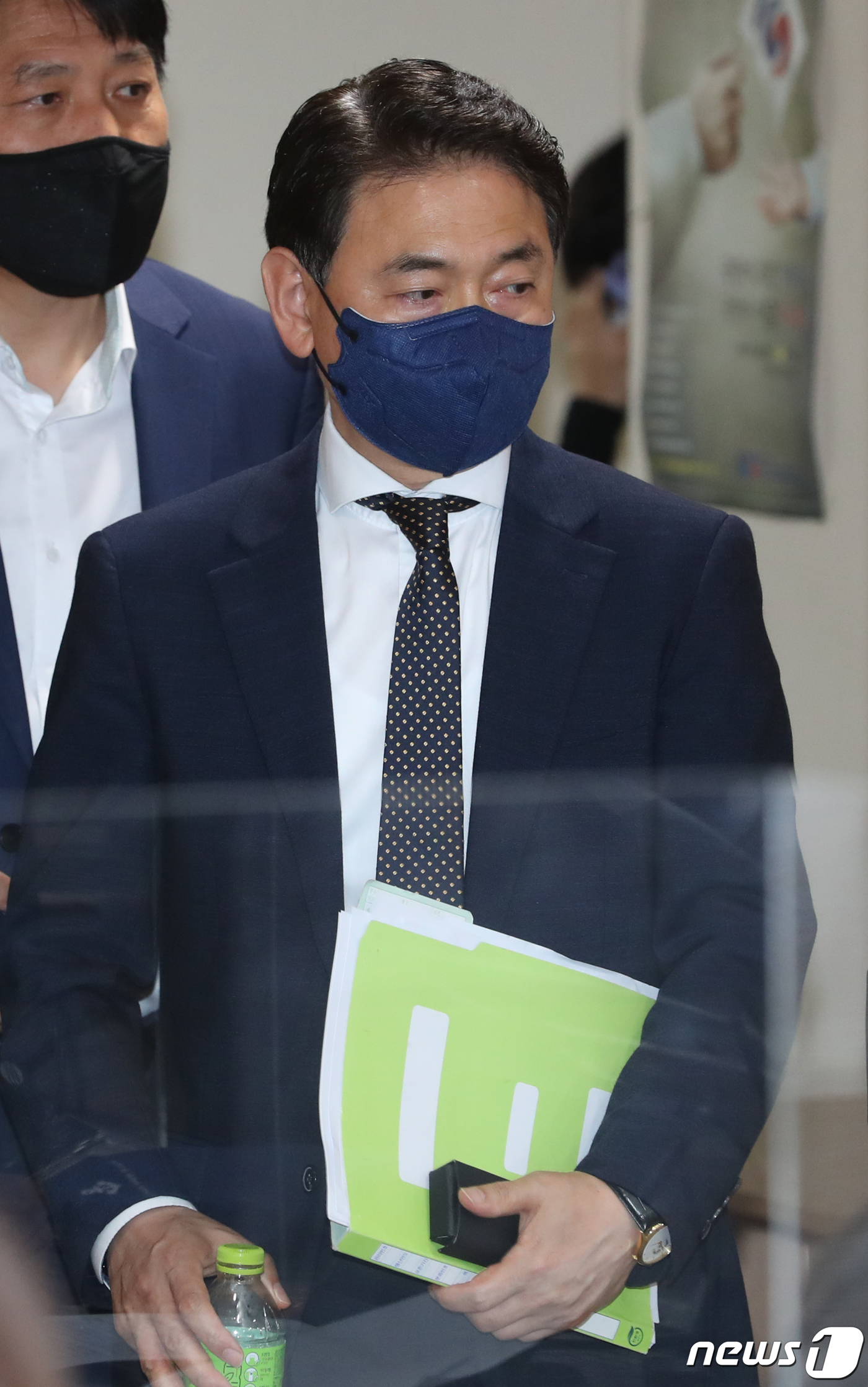 (서울=뉴스1) 송원영 기자 = 김태응 국민권익위원회 조사단장이 7일 오후 서울 종로구 정부서울청사에서 더불어민주당 소속 국회의원 및 가족 부동산거래 전수조사 결과 브리핑에 참석하 …