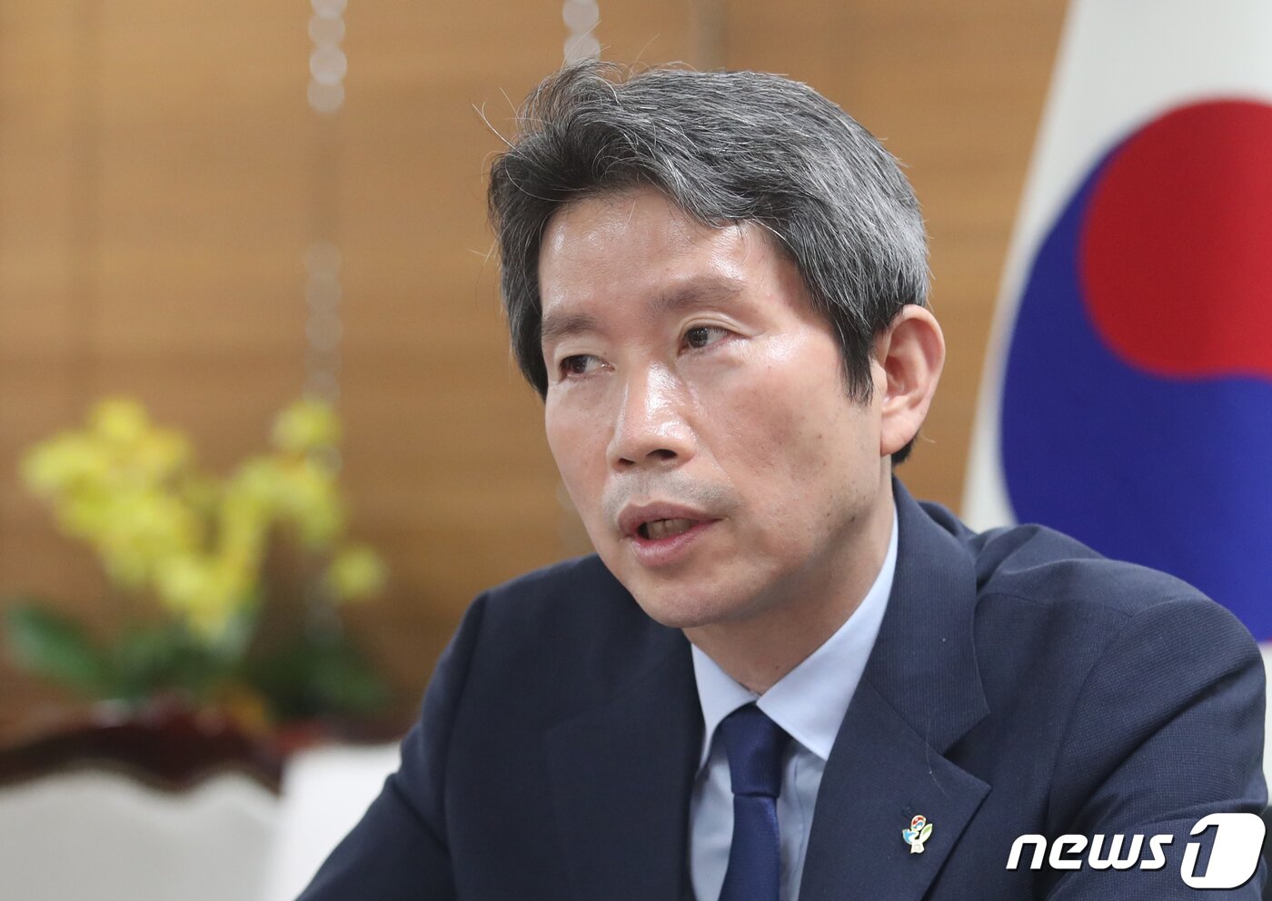 본문 이미지 - 이인영 통일부 장관이 8일 서울 종로구 정부서울청사에서 뉴스1과 인터뷰를 하고 있다. 2021.6.8/뉴스1 ⓒ News1 송원영 기자