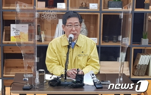 충남 13일부터 거리두기 '2단계' 격상…천안·아산은 '강화된 2단계' - Vimarsana News