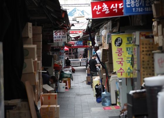 "추석 덕에 버텼는데"…이달 전통시장 경기전망 '먹구름'