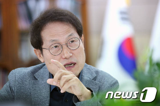 조희연 "해직교사 특채, 절차적 부족함 있다면 행정처분은 감수" - Vimarsana News