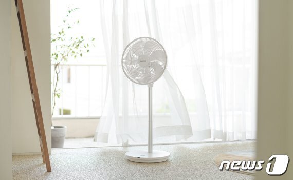 본문 이미지 - 쿠쿠 '인스퓨어 에어 서큘레이터' (쿠쿠홈시스 제공) ⓒ 뉴스1