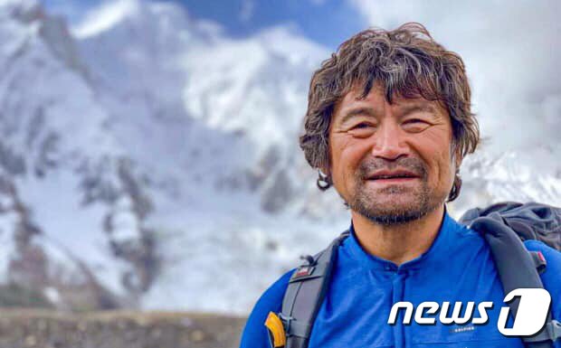 본문 이미지 - 장애 산악인 최초로 히말라야 14좌 완등에 성공한 김홍빈 대장. 김 대장은 18일 8000m급 등정의 마지막 관문인 브로드피크 완등에 성공하고 하산 중 조난을 당했다. (광주시 산악연맹 제공)2021.7.20/뉴스1 ⓒ News1
