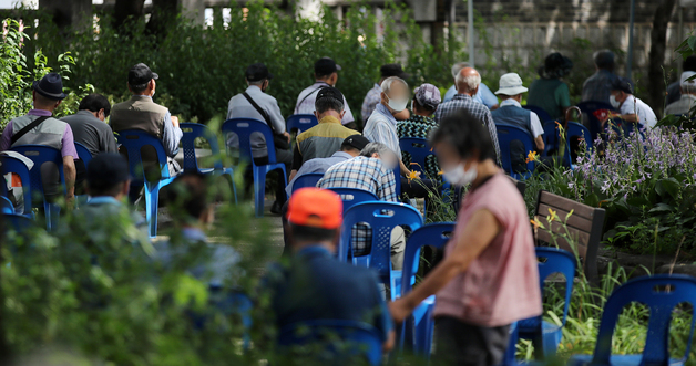 "폭염, 치매 환자 더 위험하다"…고령층 인지기능 저하 가속