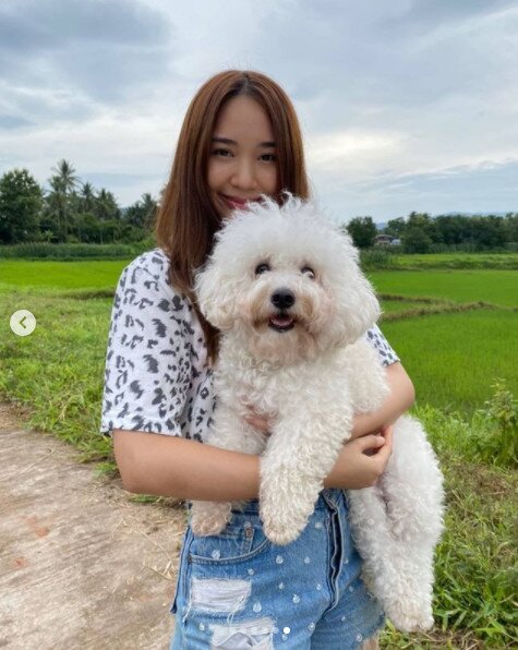 본문 이미지 - 랑종 나릴야 군몽콘켓과 럭키/쇼박스 인스타그램 ⓒ 뉴스1