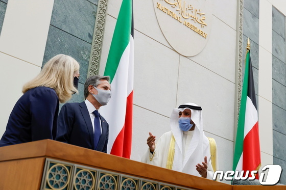 [사진] 쿠웨이트 국회 방문한 토니 블링컨 美 국무장관