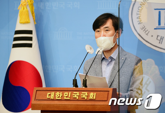 하태경 "윤석열, 국힘 경선버스 탄다…입당이 이득 생각하는 것 같아" - Vimarsana News