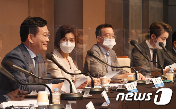 송영길 "종부세는 '아너스 클럽'…세금 내는 사람 존경해야" - Vimarsana News
