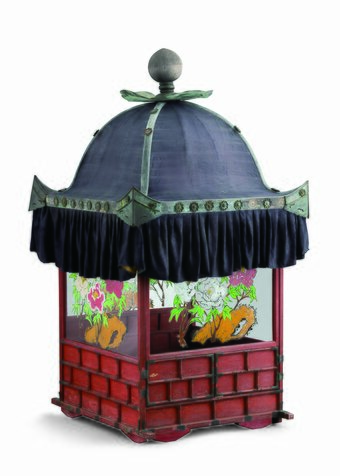 본문 이미지 - 유리창에 모란을 그린 가마