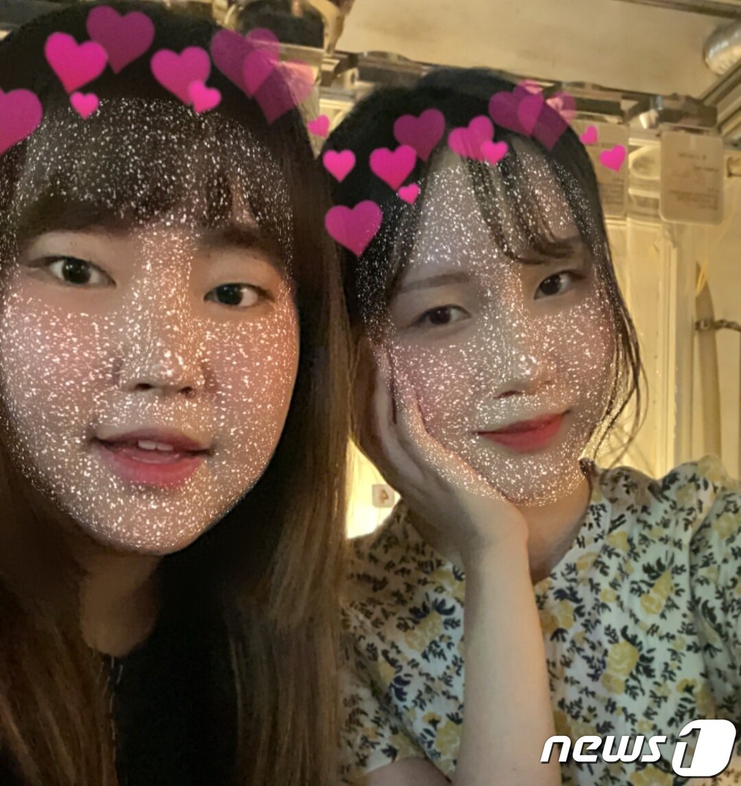 본문 이미지 - '글리터(glitter) 필터'를 적용한 사례 (독자 제공) ⓒ 뉴스1