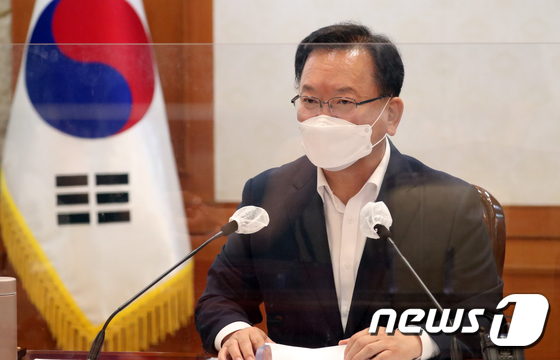 [전문] 김총리 "수도권 2030, 방역의 키 쥐고 있어…조금만 인내해달라" - Vimarsana News