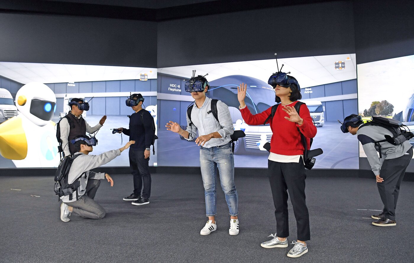 본문 이미지 - 현대차그룹 VR 디자인 품평장.(현대차그룹 제공)ⓒ 뉴스1