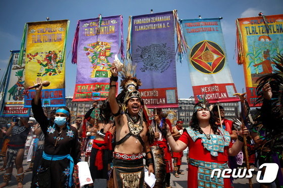 [사진] \'스페인 침략 500년\'…멕시코서 기념 행사