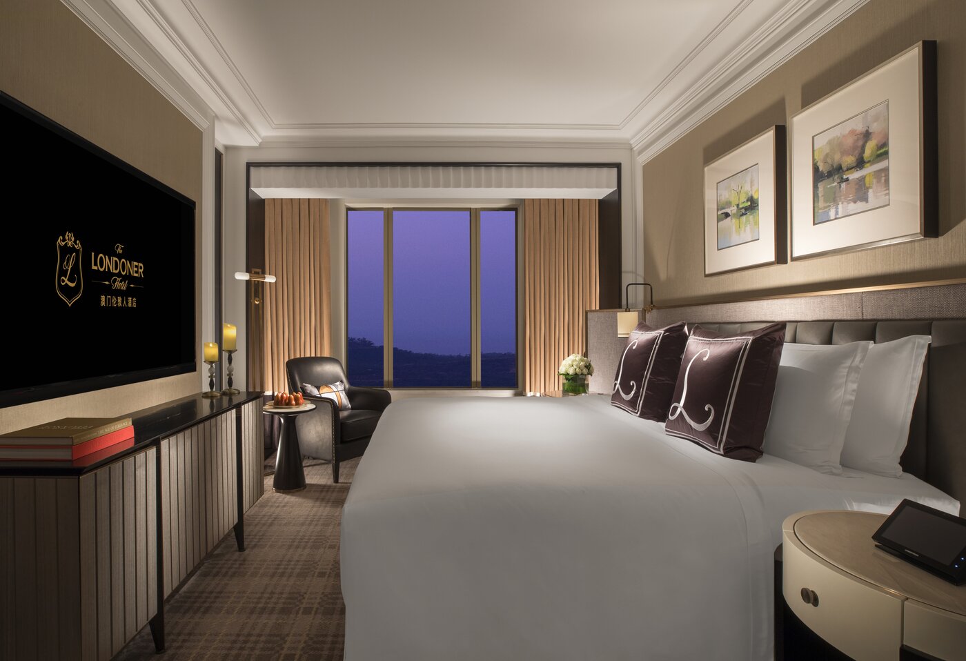 본문 이미지 - 루이스 스위트룸