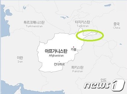 본문 이미지 - 녹색 실선 부분이 와칸회랑.