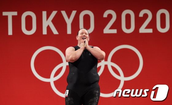 [올림픽] '성전환 첫 출전' 허버드 "트랜스젠더 출전 계속돼야" - Vimarsana News