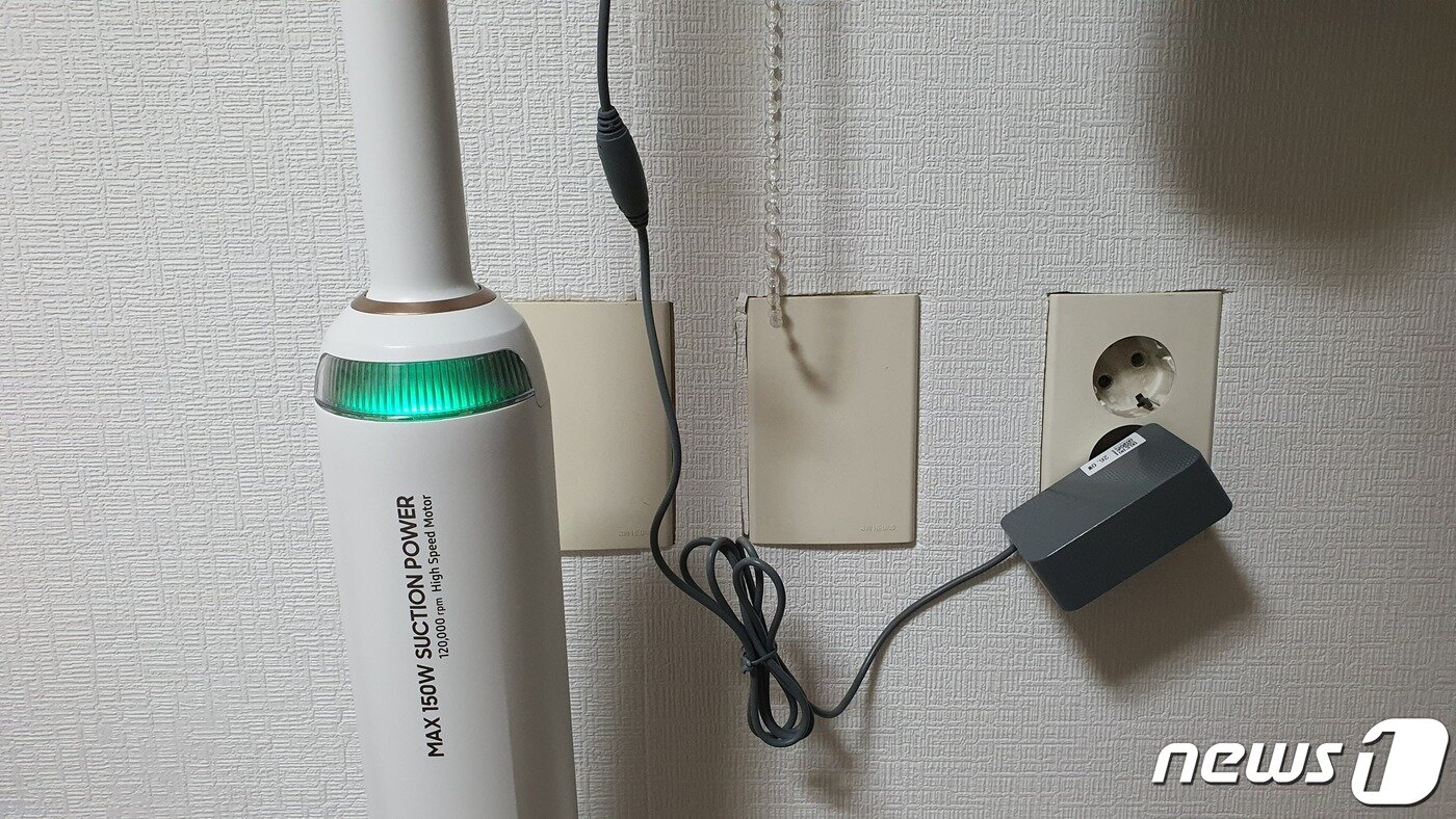 본문 이미지 - 삼성 '비스포크 슬림' 완충 시 모습. ⓒ News1 정상훈 기자