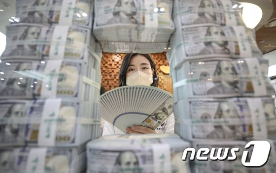 7월 외환보유액 4천587억달러 '사상 최대'