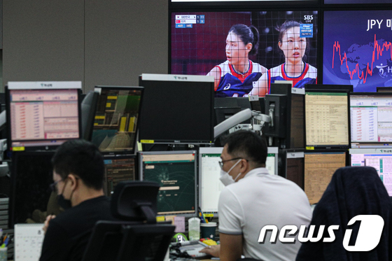 [시황종합]'외인+기관 쌍끌이' 코스피 1.34%↑ 3280선…三電 3일째↑ - Vimarsana News