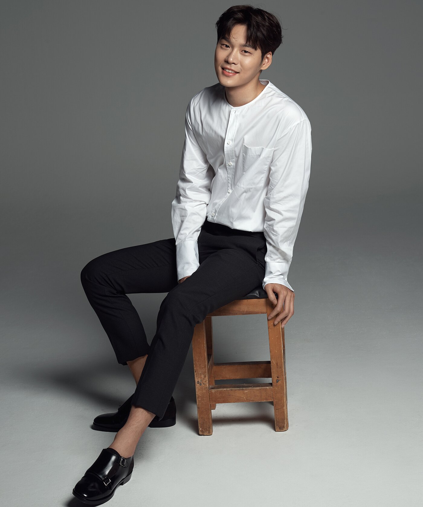 본문 이미지 - 배우 윤지온/ 사진제공=문화창고 ⓒ 뉴스1