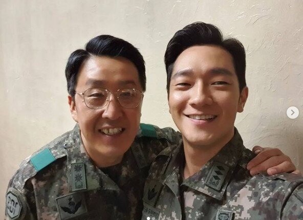 본문 이미지 - 현봉식 인스타그램 ⓒ 뉴스1