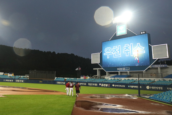 프로야구 삼성, 대구 롯데전 우천순연…'새 외인' 페덱 18일 첫선