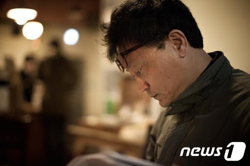 본문 이미지 - 김임만 감독. 2013년 한국을 방문하여 자신의 다큐멘터리 '카마가사키 권리 찾기'를 상영하고 <이름>재판 투쟁에 대한 간담회를 열었다. (사진 제공 수유너머) ⓒ 뉴스1