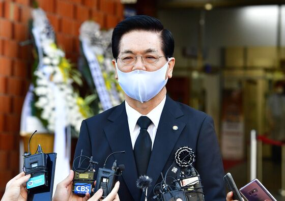 이영훈 목사 "위법한 압수수색 당해…특검, 자료 반환하라"