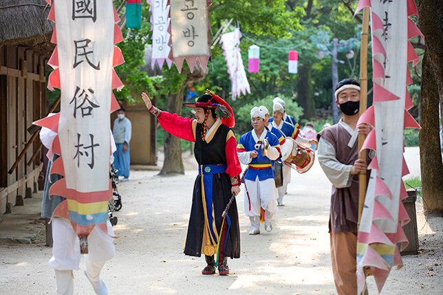 본문 이미지 - 한국민속촌 추석 길놀이