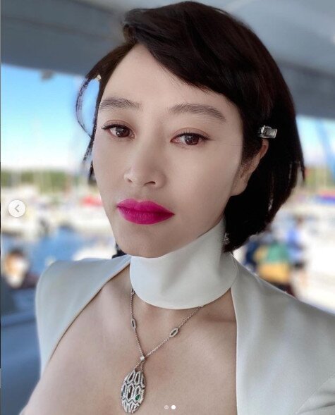 본문 이미지 - 김혜수 인스타그램 ⓒ 뉴스1