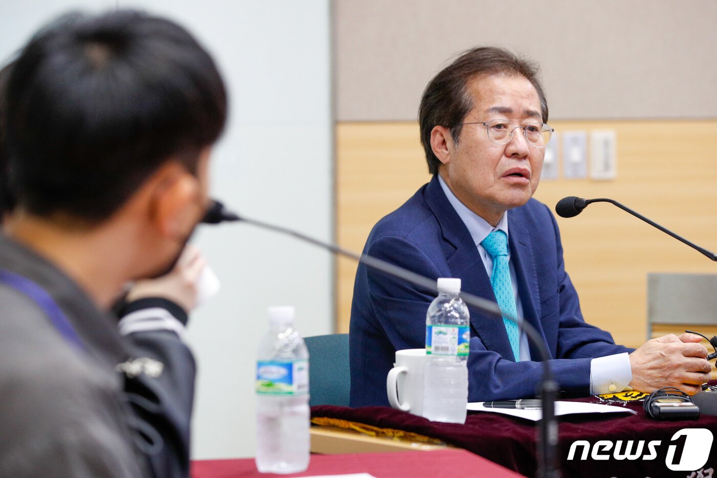 본문 이미지 - 홍준표 국민의힘 대선 경선 예비후보가 24일 오후 모교인 서울 성북구 고려대학교에서 열린 2022 대선 프로젝트 & 토크쇼에 참석해 발언하고 있다. 2021.9.24/뉴스1 ⓒ News1 안은나 기자