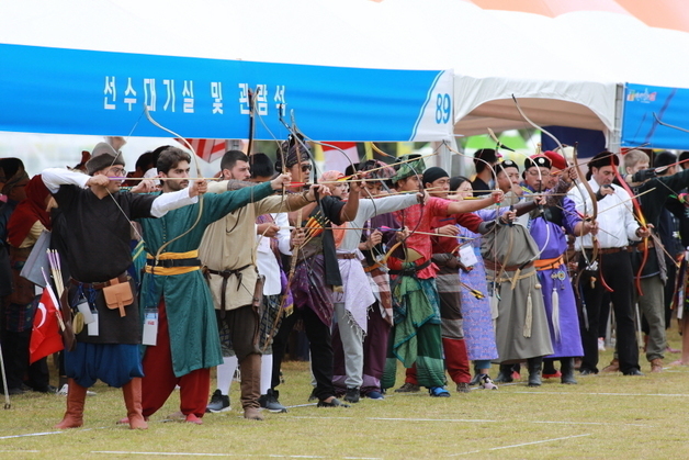 강 따라 걷고 활도 쏘고…'활의 고장' 예천서 9~11월 축제 풍성