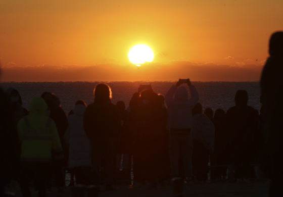 '일출 1번지' 울산 간절곶서 해맞이 행사…드론쇼·불꽃쇼도