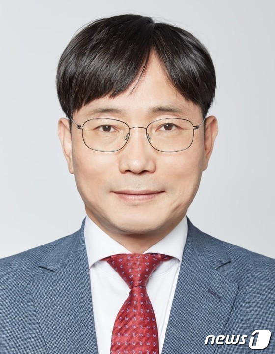 문대통령, 신임 민정수석에 김영식 전 법무비서관 임명