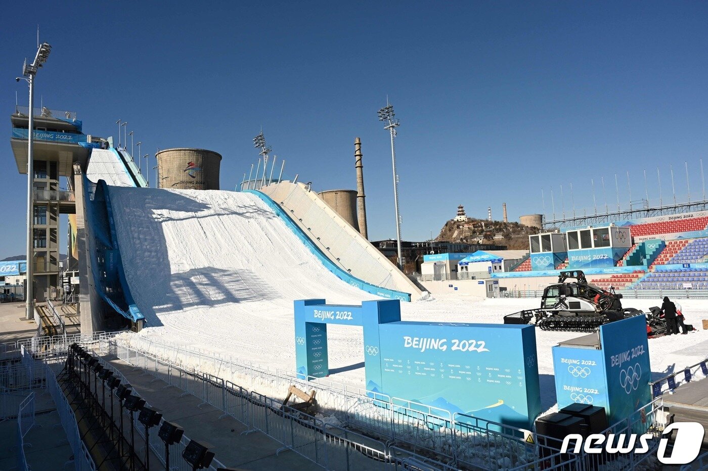 본문 이미지 - 베이징 올림픽 스노보드 경기장. ⓒ AFP=뉴스1
