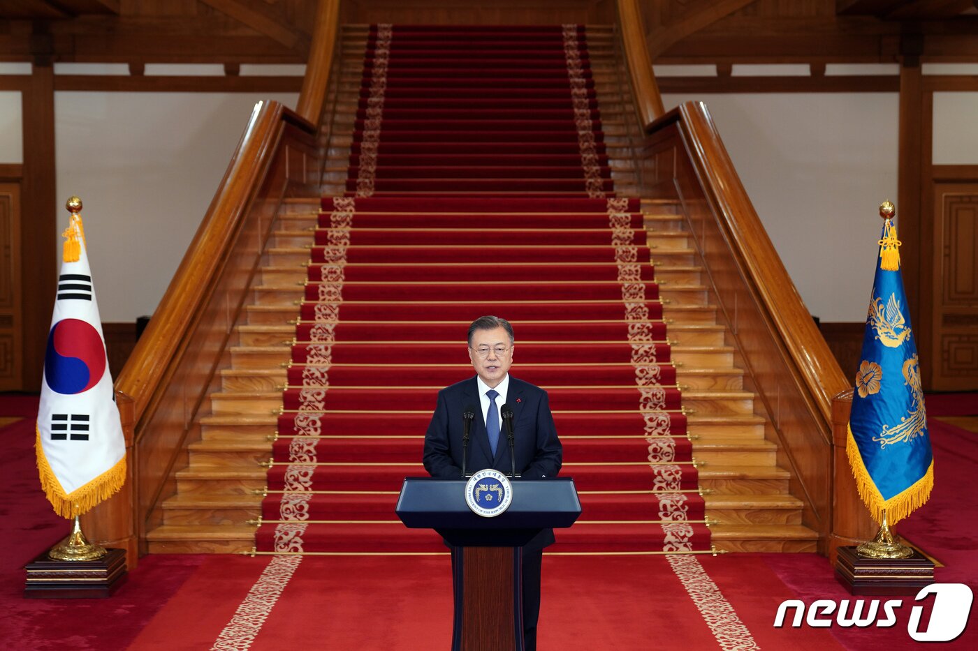 본문 이미지 - 문재인 대통령. 2022.1.3/뉴스1 ⓒ News1 이광호 기자