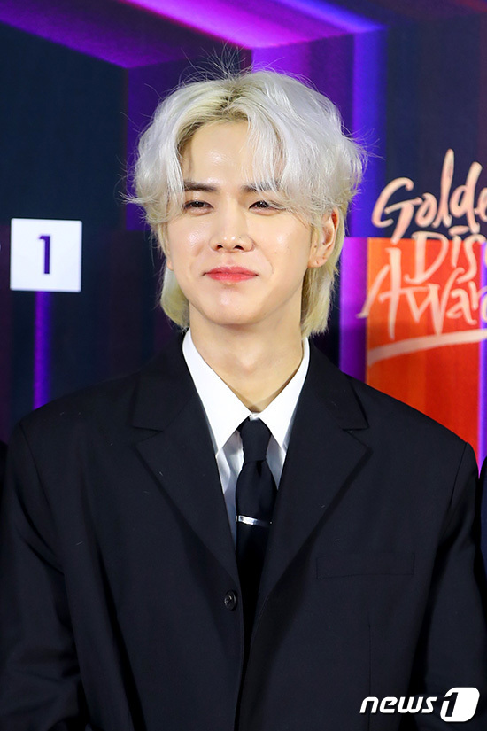 (서울=뉴스1) 권현진 기자 = 더보이즈 영훈이 8일 오후 서울 고척 스카이돔에서 진행된 '36회 골든디스크 어워즈'에 참석해 포즈를 취하고 있다. (골든디스크 어워즈 사무국 제공 …