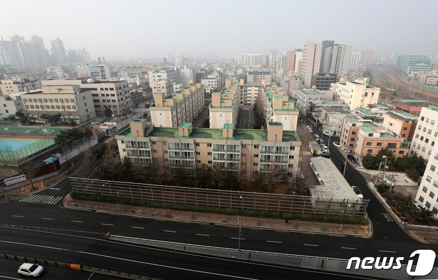 (서울=뉴스1) 박세연 기자 = 10일부터 4차 사전청약 접수가 시작된다. 4차 사전청약은 3기 신도시와 수도권 공공택지 총 12개 지구에서 실시되며 1만3552가구가 공급된다. …