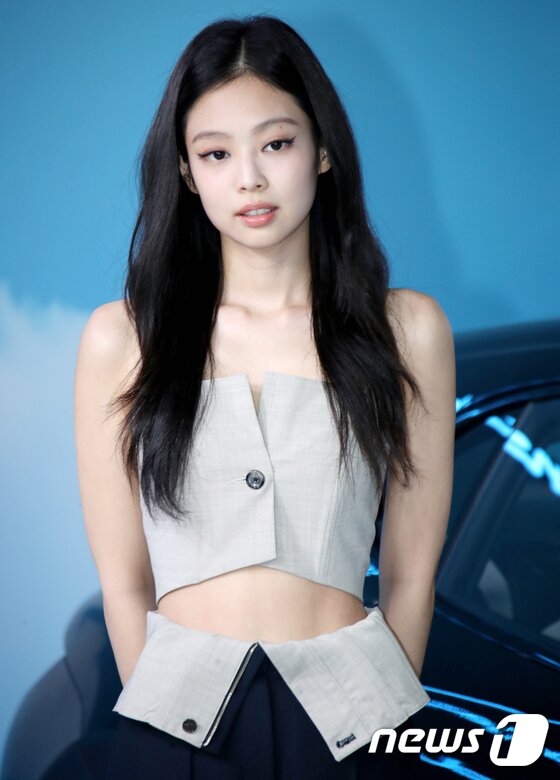 댄싱 인 더 문라이트" 블랙핑크 제니, 콘서트에서 '미공개 신곡' 무대 [N현장]